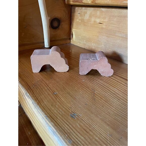 Vintage Terra Cotta Planter Pot FOOT/TOE/RISER - Picture 2 of 5